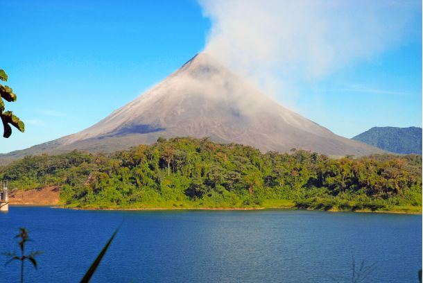 le volcan arenal